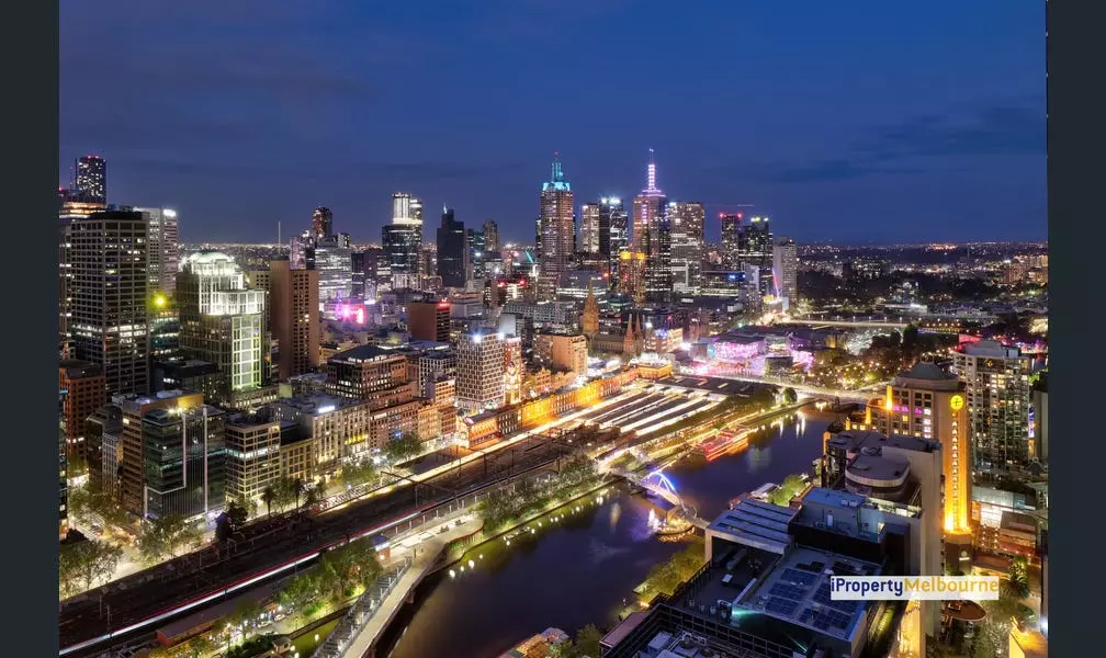 Freshwater Place Skyline Residence | 3BR High-Rise | Level 40+ | CBD & Bay Views | Dual Amenity Levels | Melbourne